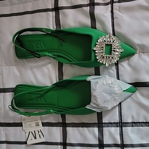 NWT ZARA BLOGGER FAVORITE Green 💚 Flat Mules with Rhinestone SIZE37